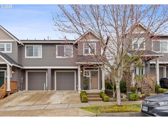Property at 37931 Killarney St, Sandy, OR 97055, 3 beds, 2.5 baths