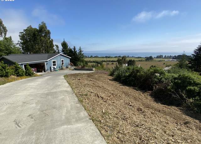 Property at 98860 Mcvay Creek Rd, Brookings, OR 97415, 3 beds, 2 baths
