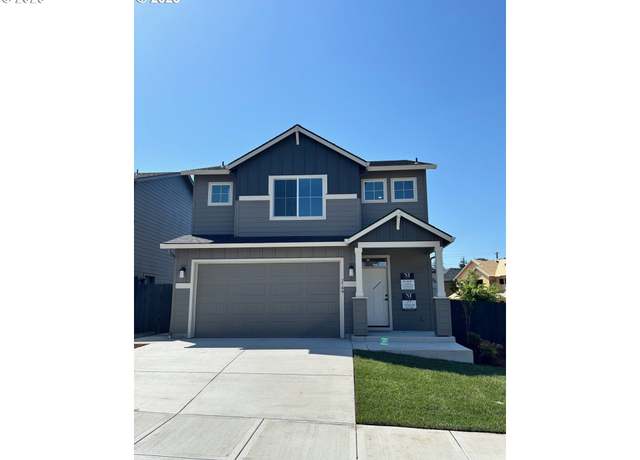 Property at 2144 NW 18th Ave, Battle Ground, WA 98604, 3 beds, 2.5 baths