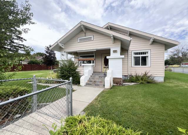 Property at 500 2nd St, North Powder, OR 97867, 3 beds, 1 bath