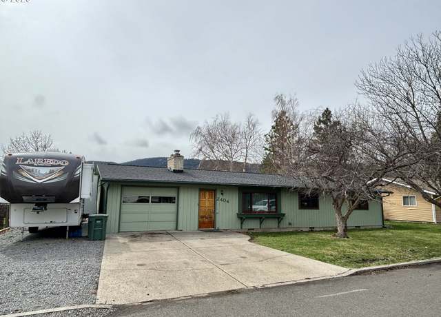 Property at 2404 Century Loop, La Grande, OR 97850, 3 beds, 2 baths