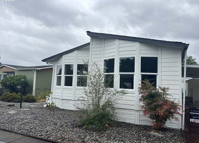 Property at 5101 NE 121st Ave, Vancouver, WA 98682, 3 beds, 2 baths