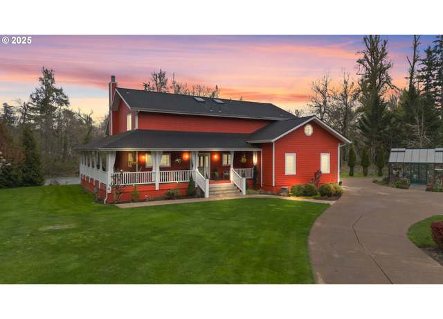 Property at 78341 Snauer Ln, Cottage Grove, OR 97424, 3 beds, 2.5 baths