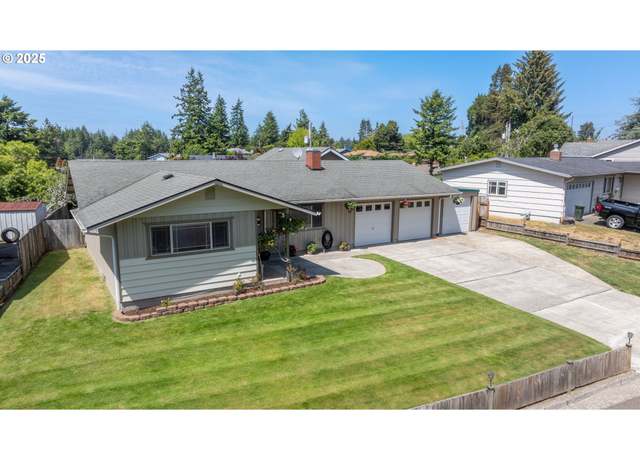 Property at 3840 Vista Dr, North Bend, OR 97459, 3 beds, 1 bath