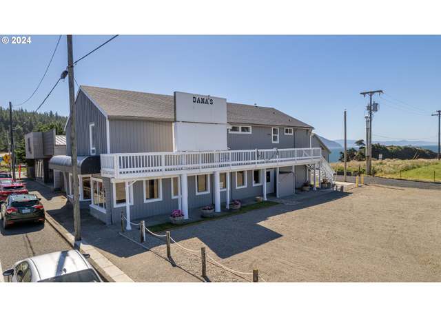 Property at 267 6th St, Port Orford, OR 97465, 4 beds, 3 baths