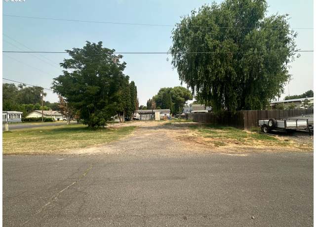 Property at 525 E Harding Ave, Stanfield, OR 97875