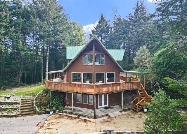 Property at 4 Doug Johnson Ln, Port Orford, OR 97465, 4 beds, 4 baths