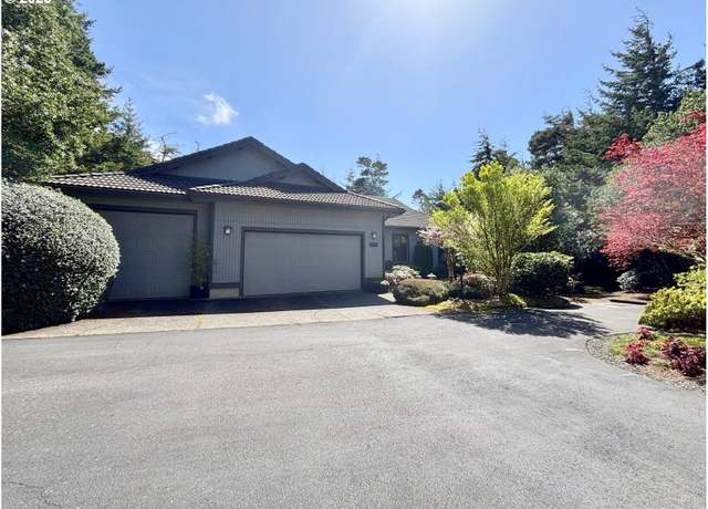 Property at 5009 Kelsie Ct, Florence, OR 97439, 3 beds, 3 baths