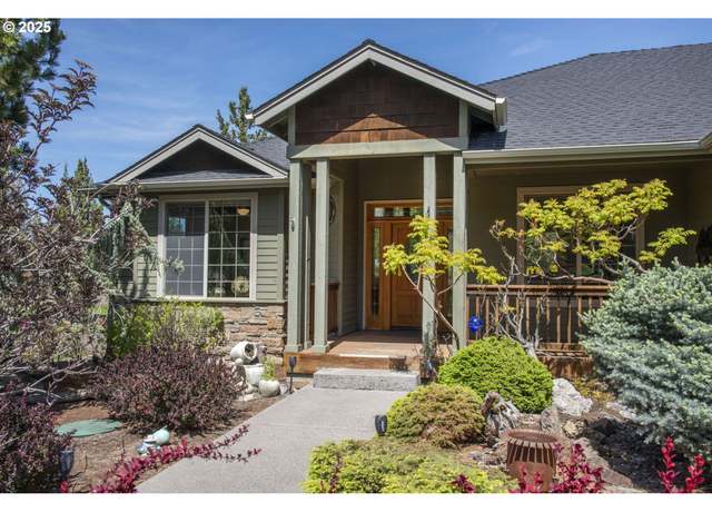 Property at 454 Tanager Dr, Redmond, OR 97756, 3 beds, 2 baths