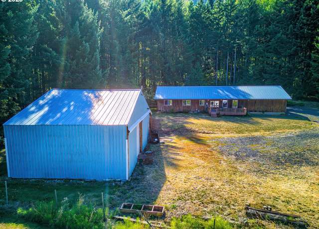 Property at 42 Fellers Rd, Carson, WA 98610, 3 beds, 3 baths