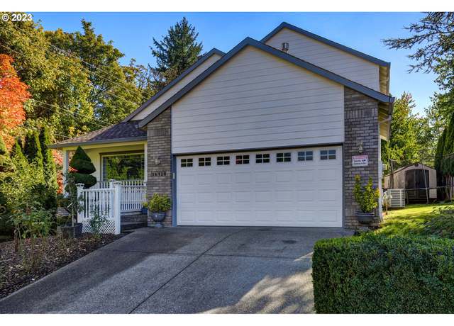Photo of 16128 SE Rural Ct, Portland, OR 97236