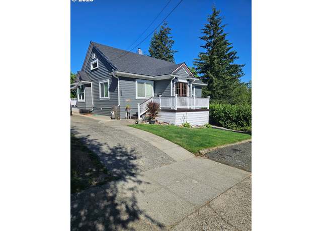 Property at 395 N Folsom, Coquille, OR 97423, 3 beds, 3 baths