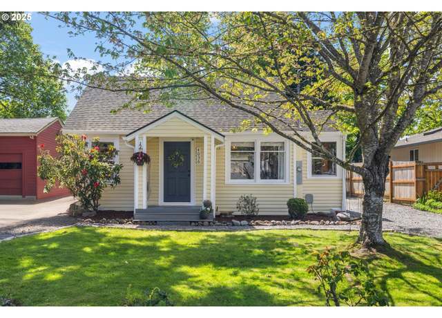 Property at 4036 SE Jackson St, Milwaukie, OR 97222, 3 beds, 1 bath