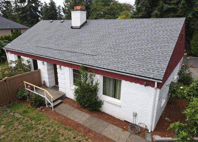 Property at 10709 SE 11th Cir, Vancouver, WA 98664, 3 beds, 2 baths