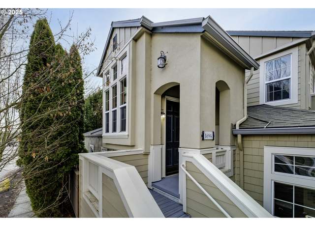 Property at 1894 NE Ashberry Dr, Hillsboro, OR 97124, 2 beds, 2 baths