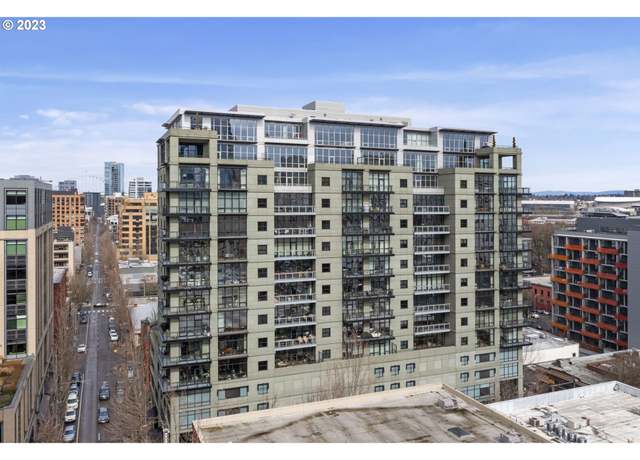 Property at 1025 NW Couch St #613, Portland, OR 97209, 2 beds, 2 baths