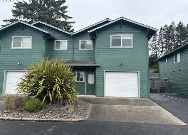 Property at 815 Old County Rd #15, Brookings, OR 97415, 3 beds, 2.5 baths