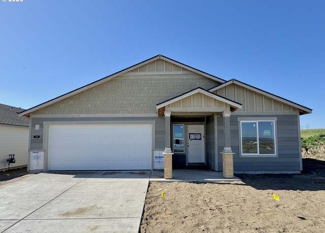 Property at 598 Grant St, Umatilla, OR 97882, 3 beds, 2 baths