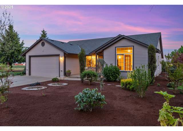 Property at 21805 Boones Ferry Rd NE, Aurora, OR 97002, 3 beds, 2 baths