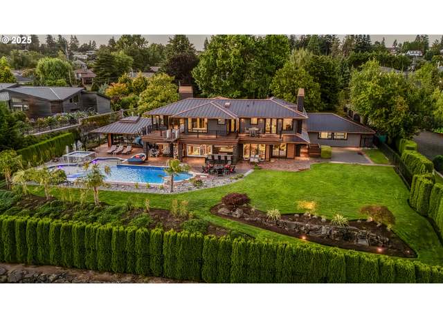Property at 8015 SE Evergreen Hwy, Vancouver, WA 98664, 4 beds, 4 baths