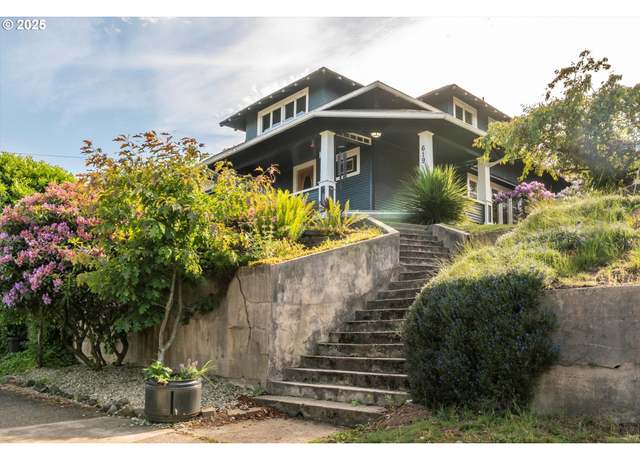 Property at 619 S 11th St, Coos Bay, OR 97420, 4 beds, 2 baths