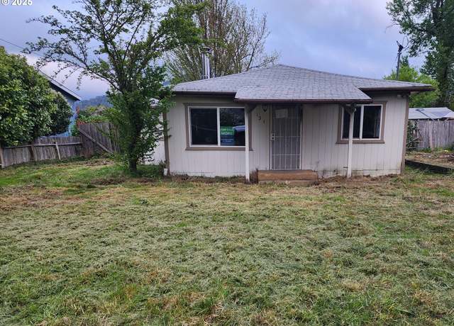Property at 131 Major Dr, Glendale, OR 97442, 3 beds, 1 bath