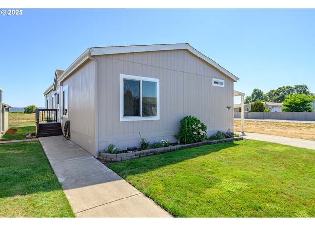 Property at 4155 NE Three Mile Ln #53, Mcminnville, OR 97128, 3 beds, 2 baths