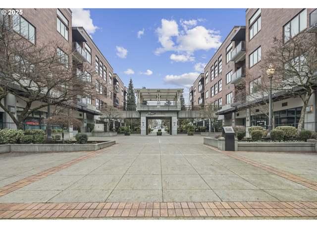 Property at 300 W 8th St #218, Vancouver, WA 98660, 1 bed, 1 bath