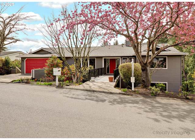 Property at 7160 SW Gable Park Rd, Portland, OR 97225, 4 beds, 3 baths