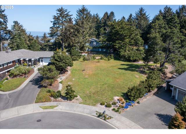 Property at 576 Klamath Ave NE #1101, Bandon, OR 97411