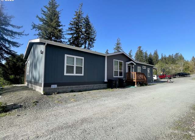 Property at 64 S Folsom St, Coquille, OR 97423, 4 beds, 2 baths
