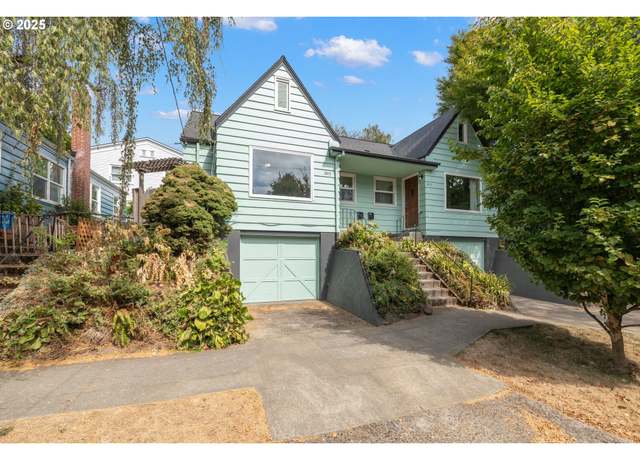 Property at 2415 NE Everett St, Portland, OR 97232, 4 beds, 2 baths