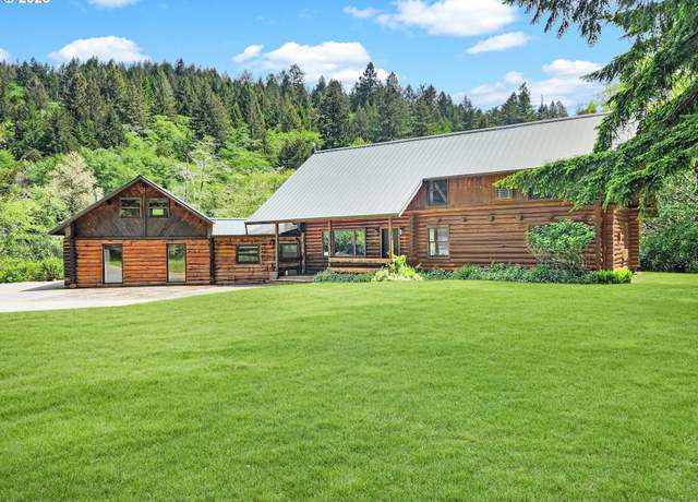 Property at 17285 Rustic Ln, Brookings, OR 97415, 3 beds, 4 baths