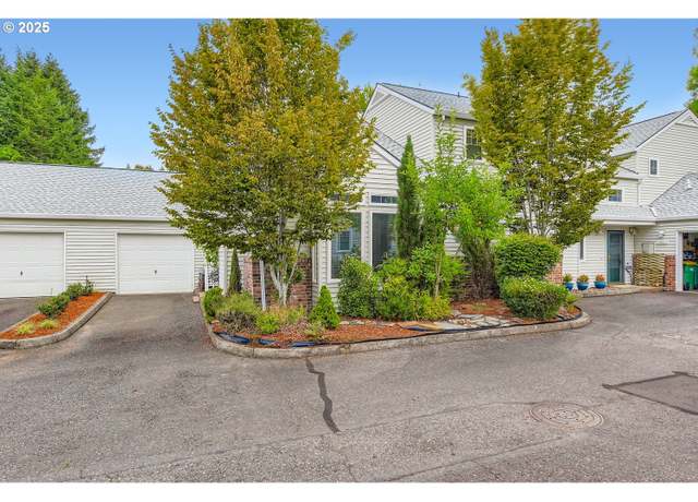 Property at 14567 SW Red Maple Ln, Beaverton, OR 97007, 2 beds, 2.5 baths