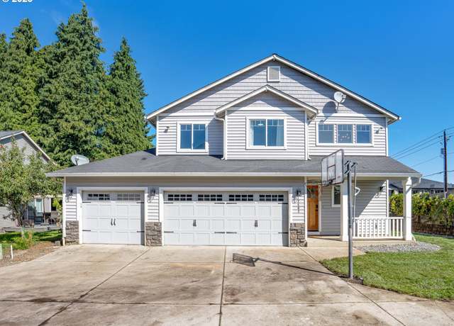 Property at 2402 NE 96th St, Vancouver, WA 98665, 4 beds, 2.5 baths