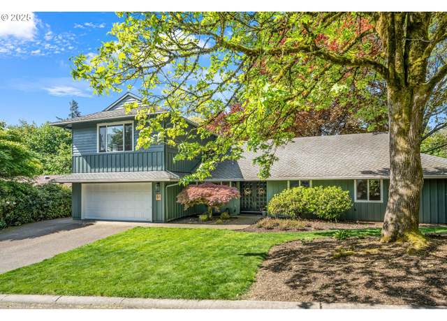 Property at 51 Touchstone, Lake Oswego, OR 97035, 4 beds, 2.5 baths