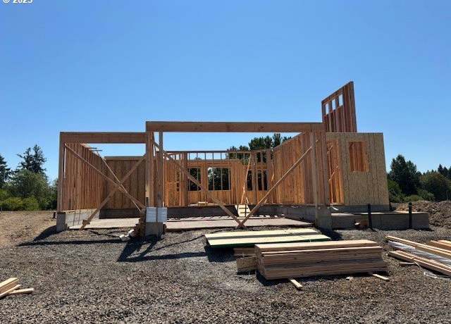 Property at 1596 N Millican Creek St, Lafayette, OR 97127, 3 beds, 2.5 baths
