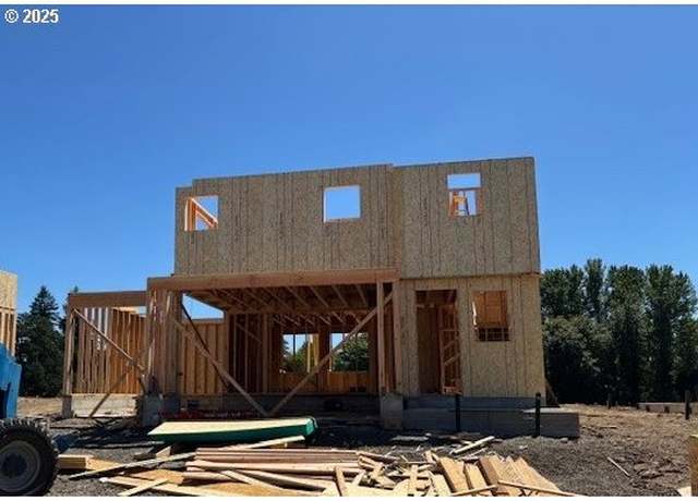 Property at 1596 N Millican Creek St, Lafayette, OR 97127, 3 beds, 2.5 baths
