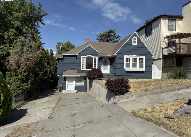 Property at 311 NW 11th St, Pendleton, OR 97801, 3 beds, 2 baths