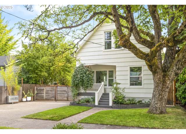 Property at 7464 N Olin Ave, Portland, OR 97203, 3 beds, 1.5 baths