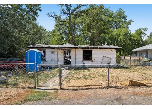 Property at 406 S Broad St, Weston, OR 97886
