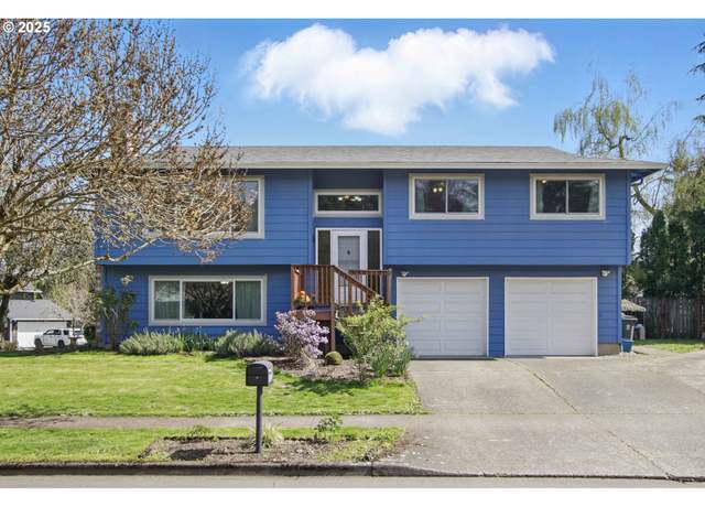 Property at 21132 SW Martinazzi Ave, Tualatin, OR 97062, 3 beds, 3 baths