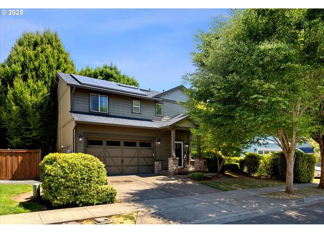 Property at 588 S Donna Dr, Newberg, OR 97132, 3 beds, 2.5 baths