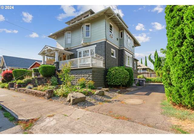 Property at 3741 SE Market St, Portland, OR 97214, 5 beds, 5 baths