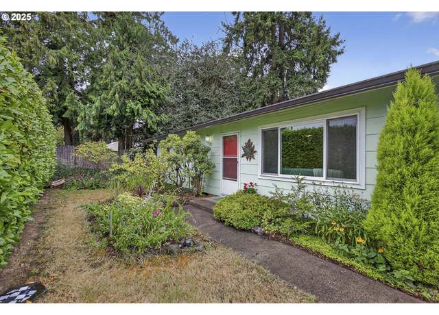 Property at 14303 SE Rupert Dr, Milwaukie, OR 97267, 3 beds, 1 bath