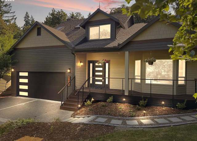 Property at 8616 SW 49th Ave, Portland, OR 97219, 3 beds, 2.5 baths