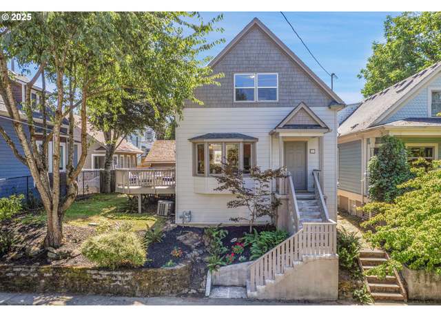 Property at 78 NE Ivy St, Portland, OR 97212, 3 beds, 2 baths
