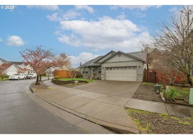 Property at 1184 Foxglove St, Woodburn, OR 97071, 3 beds, 2 baths