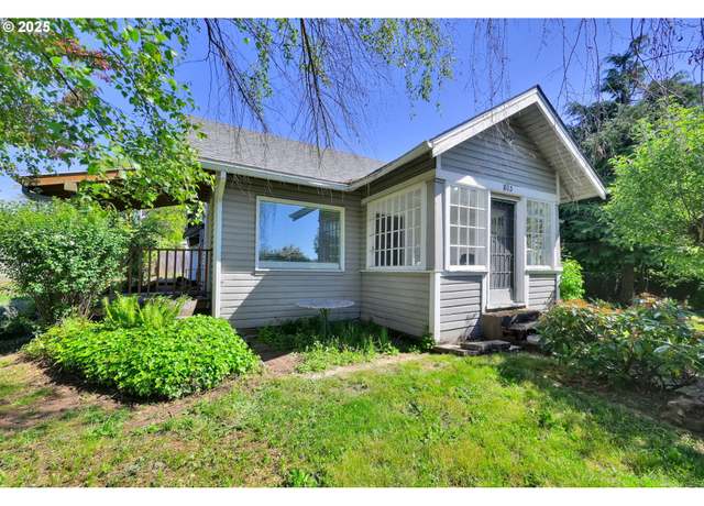 Property at 803 Main St, Philomath, OR 97370, 2 beds, 1 bath