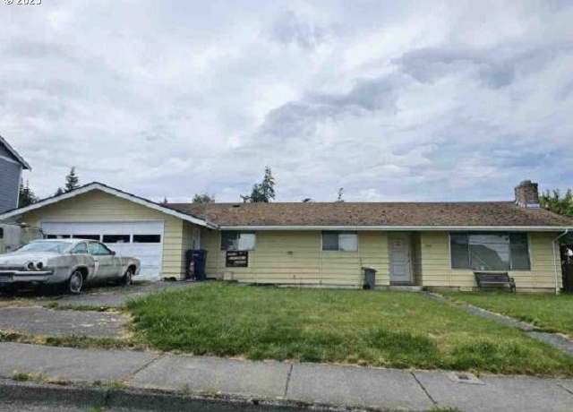 Property at 3710 M Ave, Anacortes, WA 98221, 3 beds, 2 baths